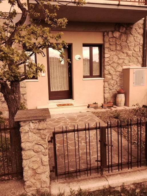 La Casina Di Nonna Giulia Daire Castiglione dʼOrcia Dış mekan fotoğraf